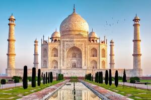 举世闻名的泰姬陵在哪个国家，是印度最知名的古迹之一