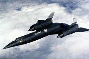 世界上最先进的侦察机，SR-71黑鸟侦察机(实战中没有一架被击落过)