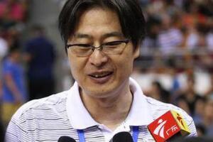 中国第一位加入NBA的球员，宋涛(首位与NBA签约的华人篮球运动员)
