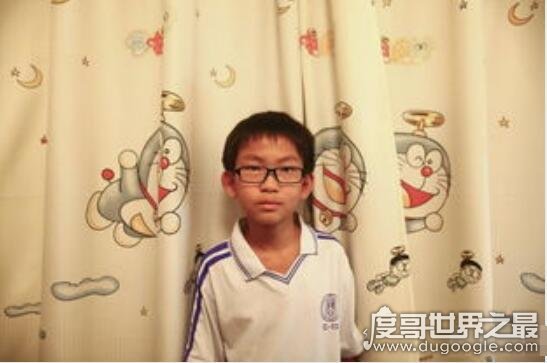中国最小的黑客汪正扬，8岁开始写代码(修复百余个网站漏洞)