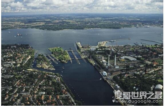 德国最长的运河 基尔运河全长98.26公里(是通过船只最多的运河)