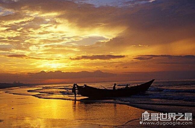 茂名中国第一滩的名称由来 被称为东方夏威夷(沙滩与美景共存)