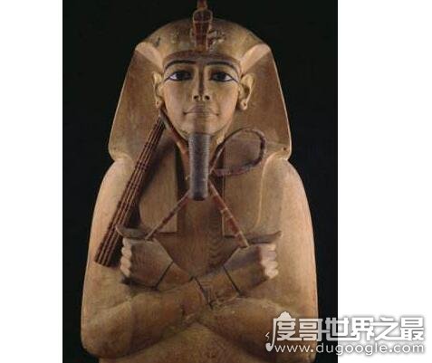 世界上最长寿的皇帝 古埃及法老拉美西斯二世(比乾隆还要大2岁)